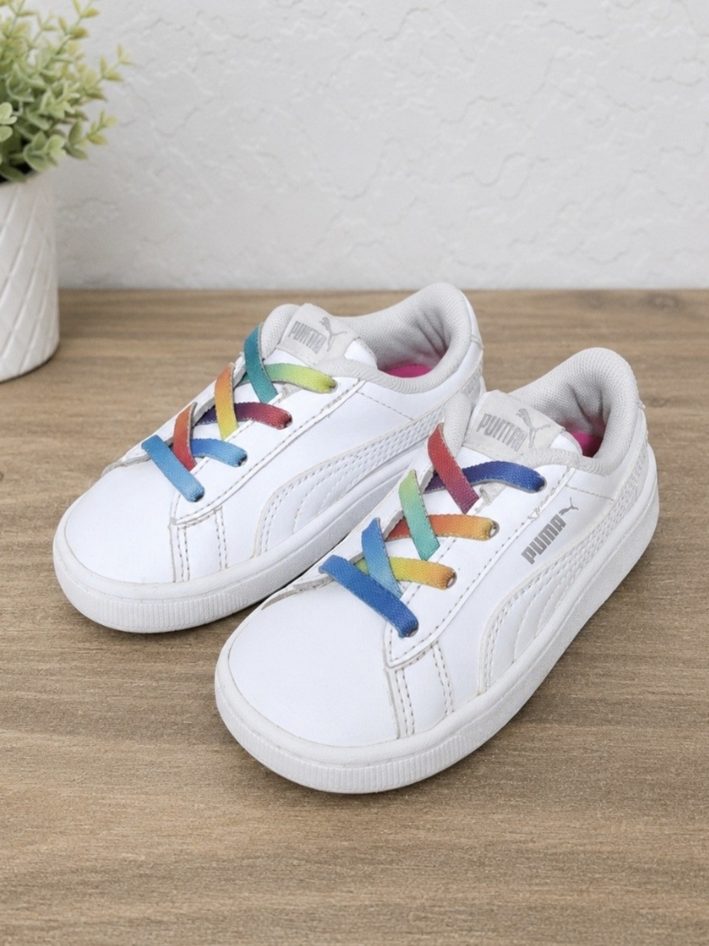 PUMA Kids White Sneakers Rainbow Laces Girls Boys Size 7C